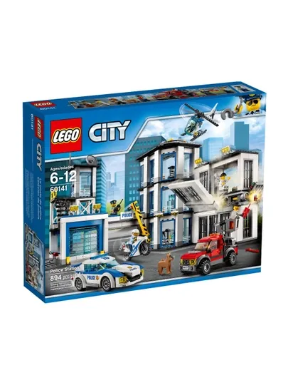 Конструктор LEGO City Полицейский участок 60141, 894 детали
