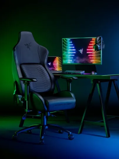 Игровое кресло Razer Iskur Black RZ38-02770200-R3G1
