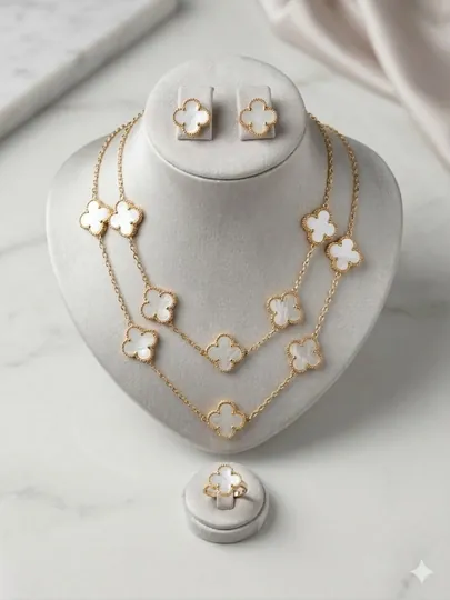 Набор женской бижутерии в стиле Van Cleef – серьги, кольцо, браслет и цепочка