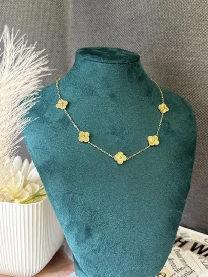 Бижутерия Van Cleef — украшение на шею для девушек