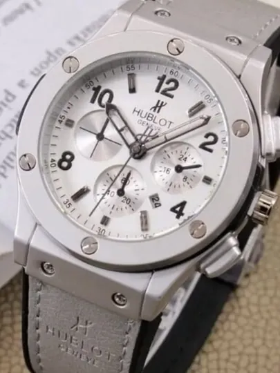 Мужские наручные часы HUBLOT, с батарейкой, в подарочной коробке — NEWATCH-HUBLOT1-ХРОМ